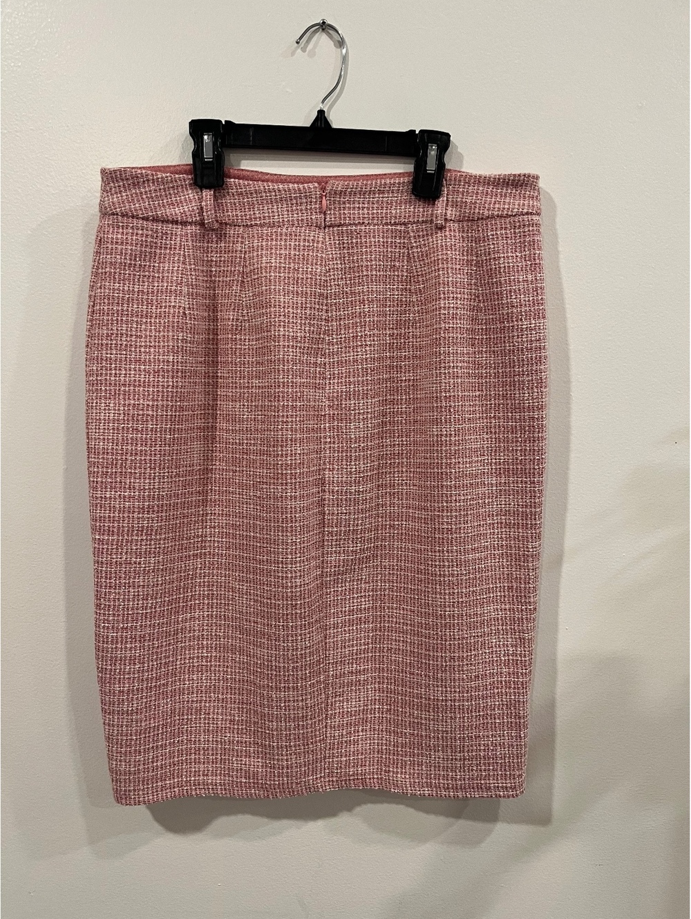 Kate Kasin Pink Textured Pencil Skirt